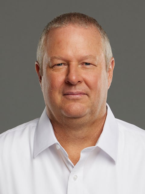 他不仅对新 他不仅对新