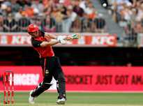 球队依然保 球队依然保